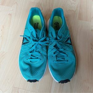 Reebok Speed Day Float Ride Lightweight Runners Shoes Sneakers Size 9 USA